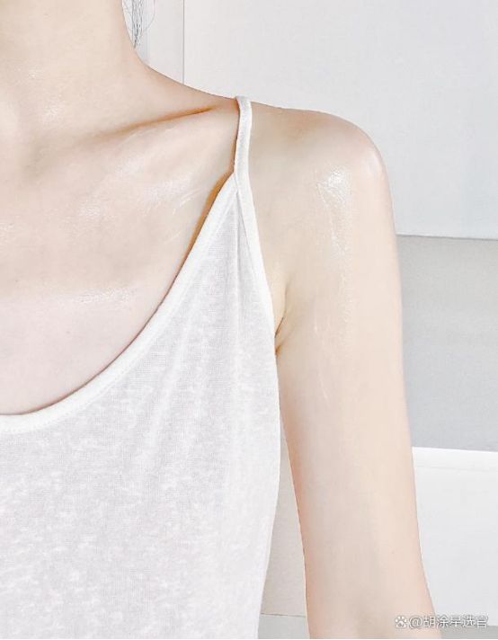 RRYN 保湿美白锁水大容量性价比拉满CQ9电子身体乳哪个牌子的好用？SU(图4)